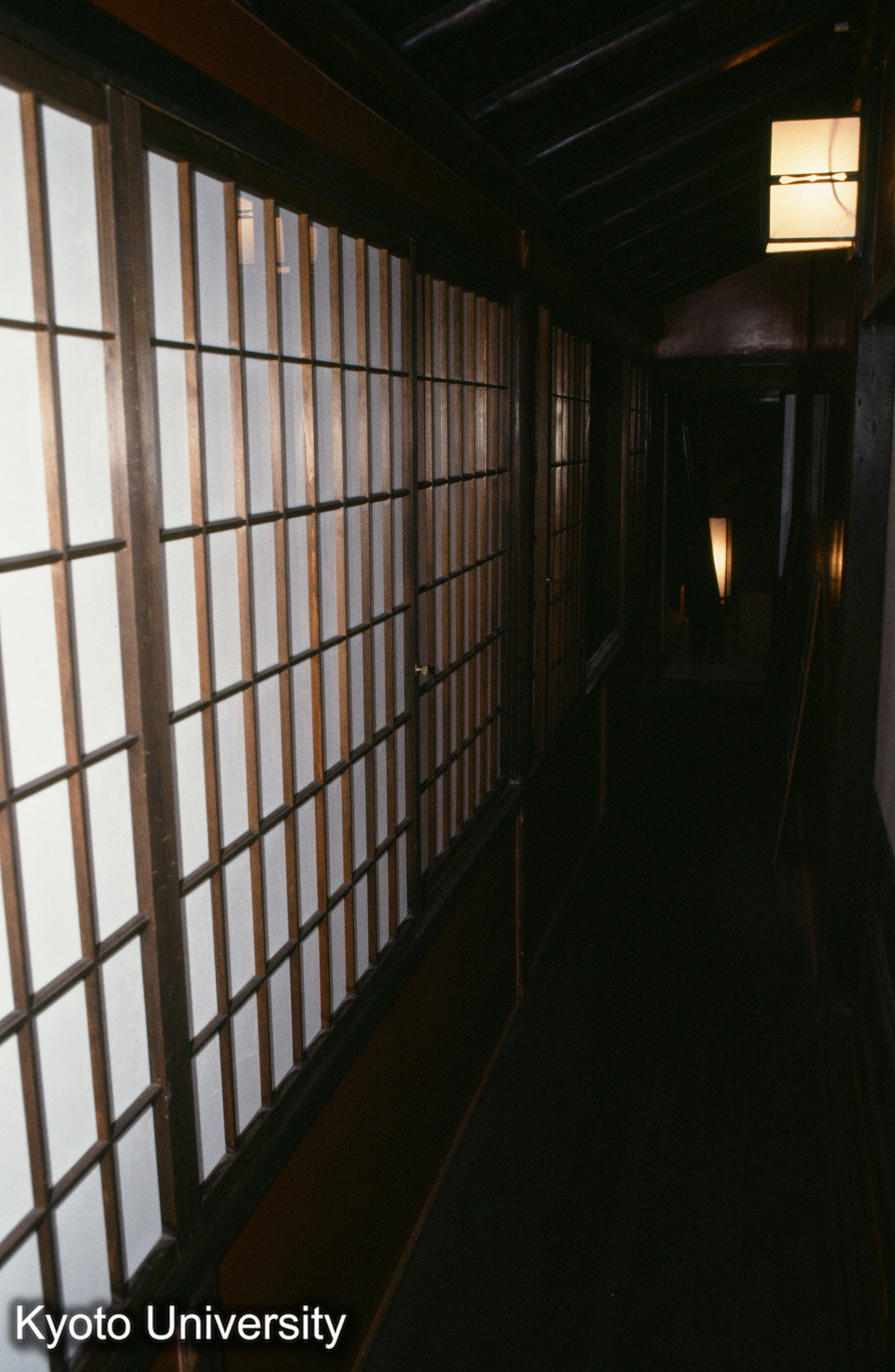 ［スライド］ (1)