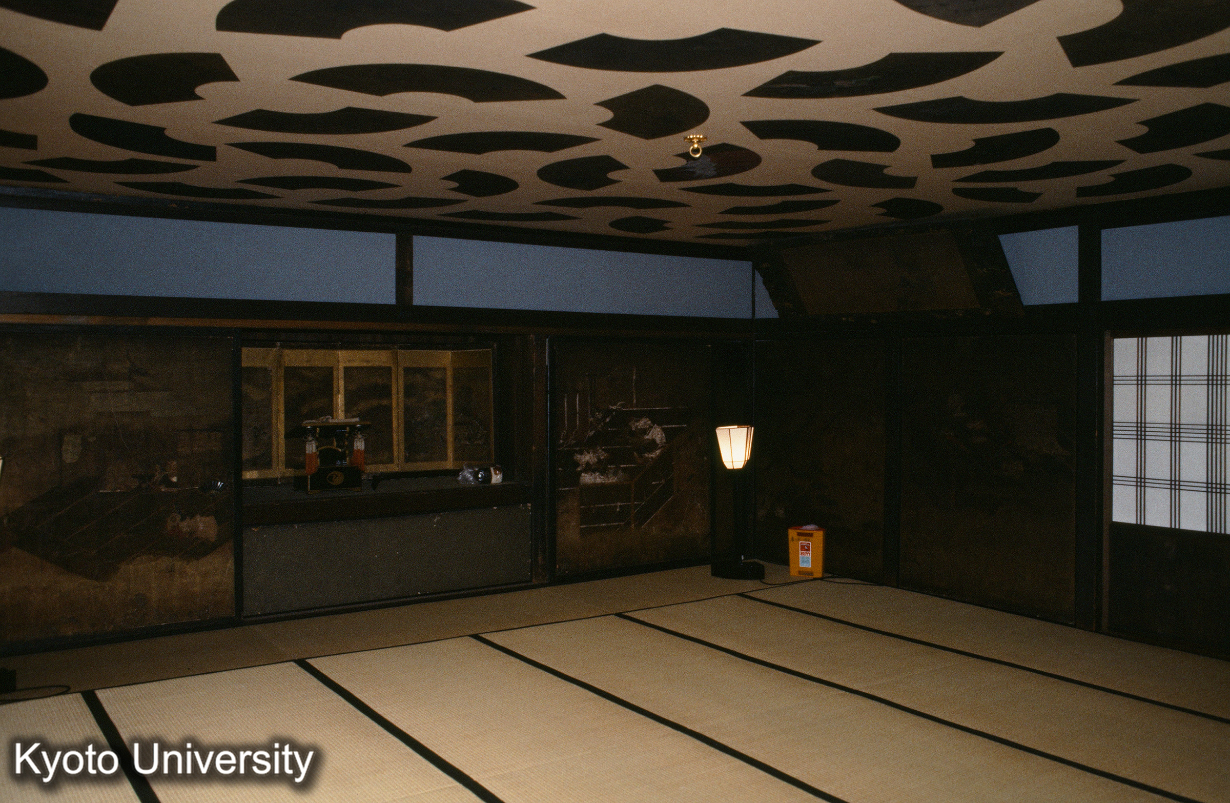 ［スライド］ (1)