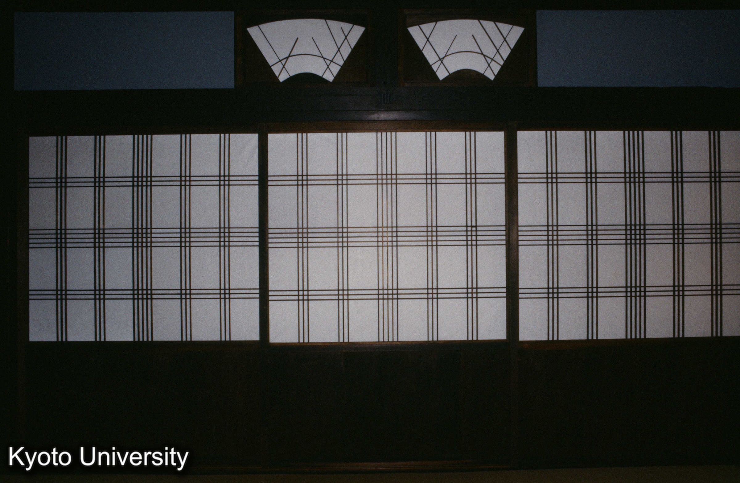 ［スライド］ (1)