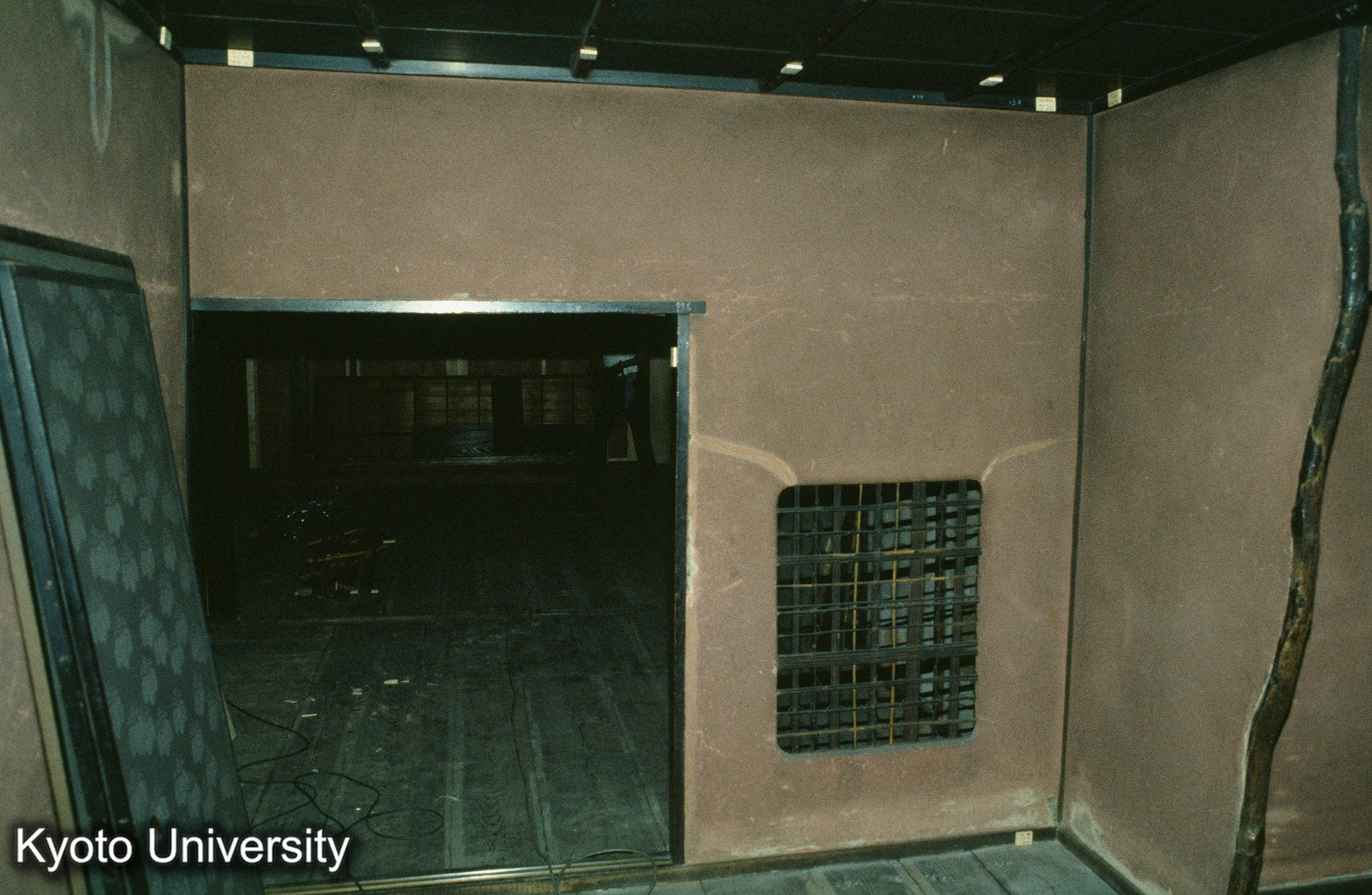 ［スライド］ (1)