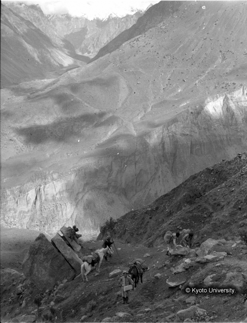 ヒンズークシ地域撮影フィルム : F-27-16 (1)