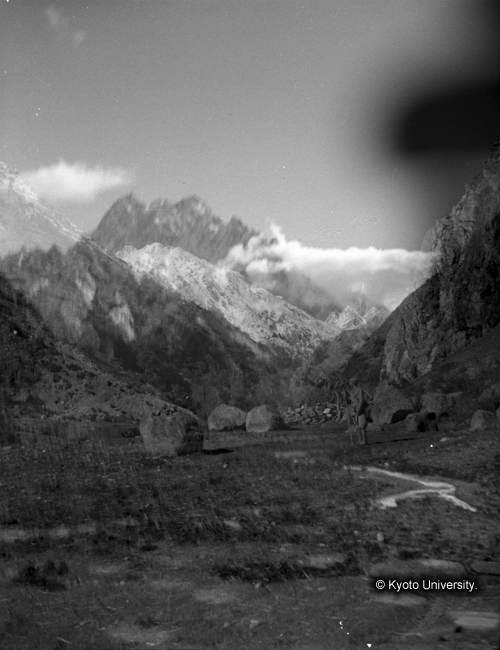 ヒンズークシ地域撮影フィルム : F-31-5 (1)