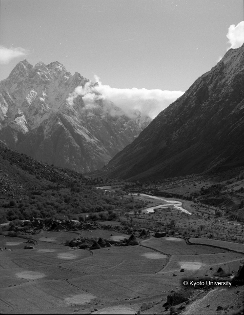 ヒンズークシ地域撮影フィルム : F-31-6 (1)