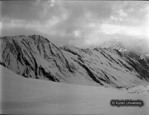 ヒンズークシ地域撮影フィルム : F-33-8 (1)