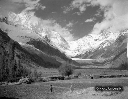 ヒンズークシ地域撮影フィルム : F-35-2 (1)