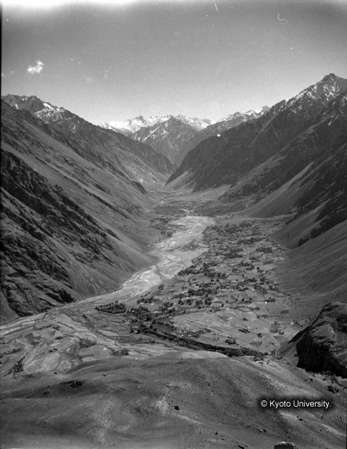 ヒンズークシ地域撮影フィルム : F-37-14 (1)