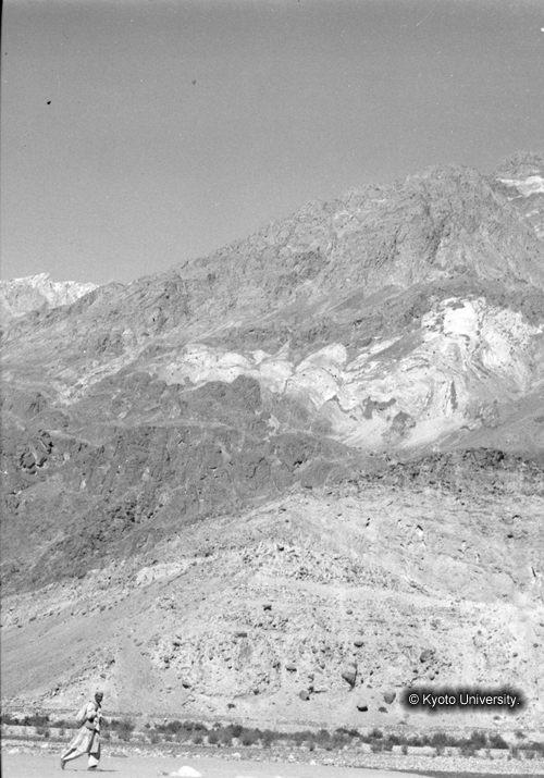 ヒンズークシ地域撮影フィルム : F-40-4 (1)