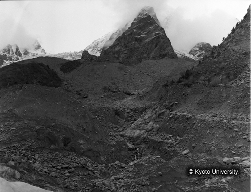 ヒンズークシ地域撮影フィルム : F-26-11 (1)