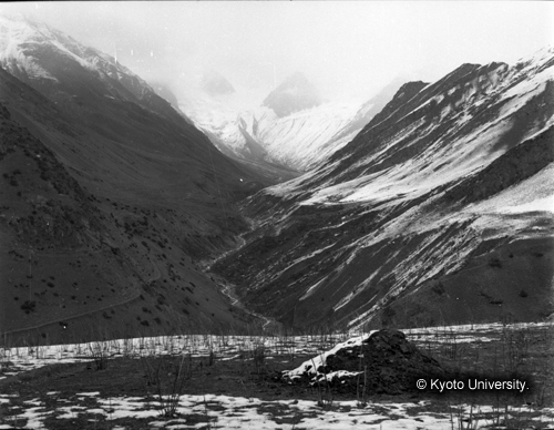 ヒンズークシ地域撮影フィルム : F-33-12 (1)