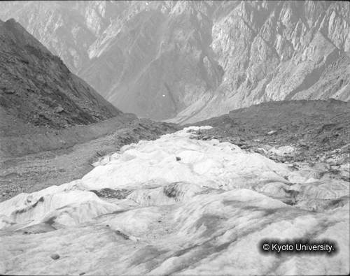 ヒンズークシ地域撮影フィルム : F-23-3 (1)