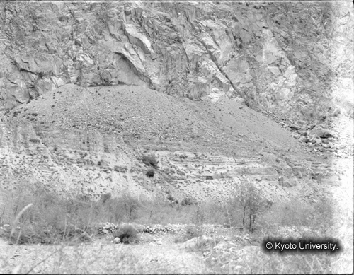 ヒンズークシ地域撮影フィルム : F-18-9 (1)