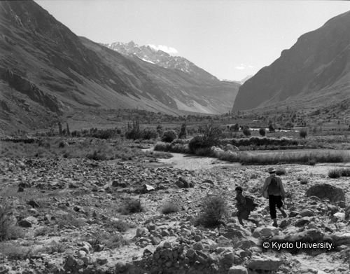 ヒンズークシ地域撮影フィルム : F-35-13 (1)