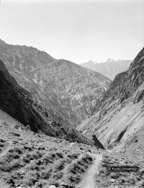 ヒンズークシ地域撮影フィルム : F-10-4 (1)