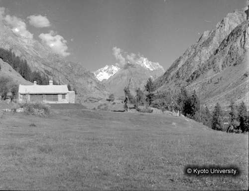 ヒンズークシ地域撮影フィルム : F-5-11 (1)