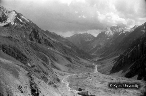 ヒンズークシ地域撮影フィルム : LF-3-15 (1)