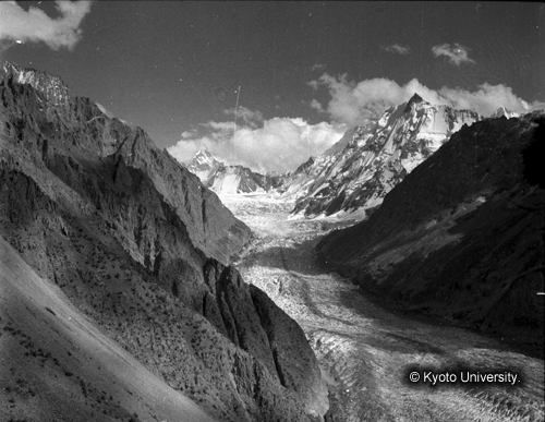 ヒンズークシ地域撮影フィルム : F-48-16 (1)