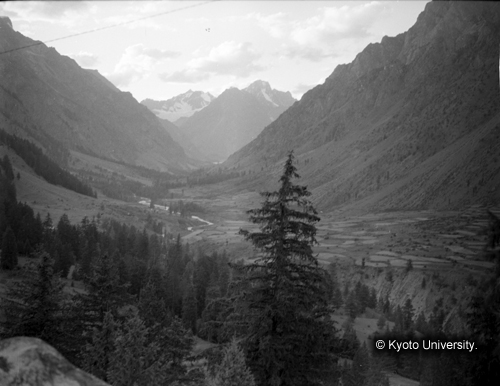 ヒンズークシ地域撮影フィルム : F-5-1 (1)