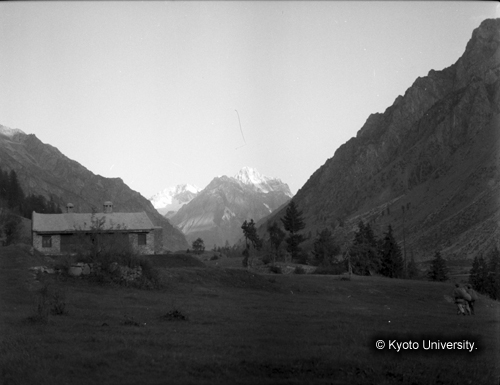 ヒンズークシ地域撮影フィルム : F-5-9 (1)