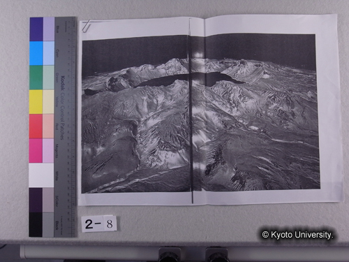 「白頭山資料集コピー（天池の写真） (1)