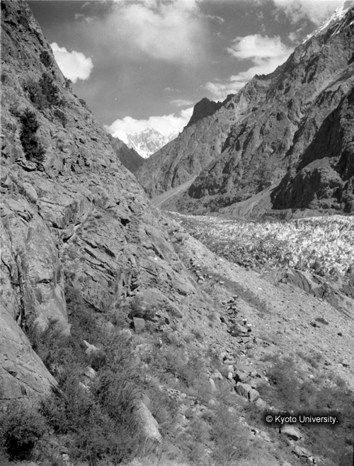 ヒンズークシ地域撮影フィルム : F-14-12 (1)