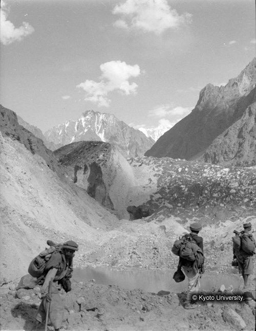 ヒンズークシ地域撮影フィルム : F-14-13 (1)