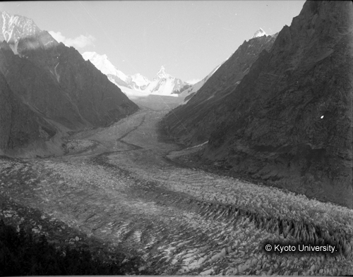 ヒンズークシ地域撮影フィルム : F-15-7 (1)