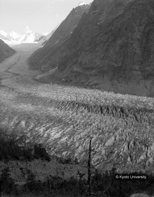 ヒンズークシ地域撮影フィルム : F-15-8 (1)