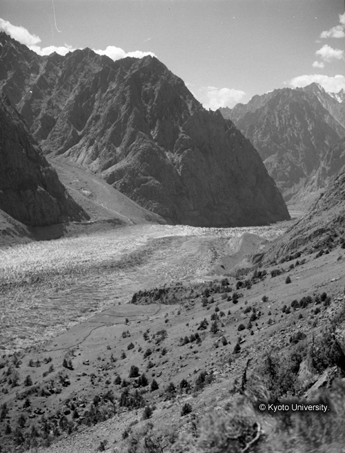 ヒンズークシ地域撮影フィルム : F-15-13 (1)