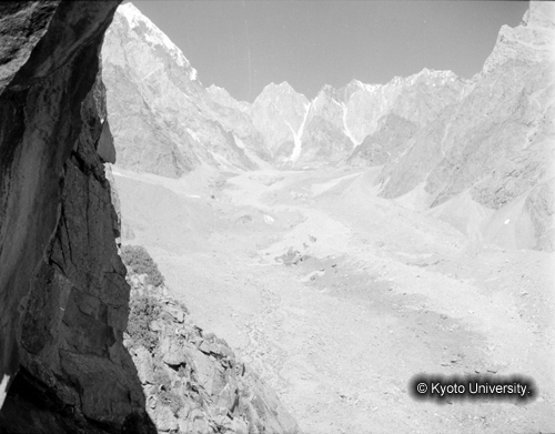 ヒンズークシ地域撮影フィルム : F-15-15 (1)