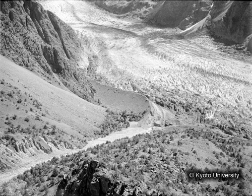 ヒンズークシ地域撮影フィルム : F-15-16 (1)
