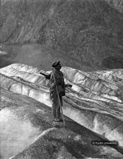 ヒンズークシ地域撮影フィルム : F-17-4 (1)