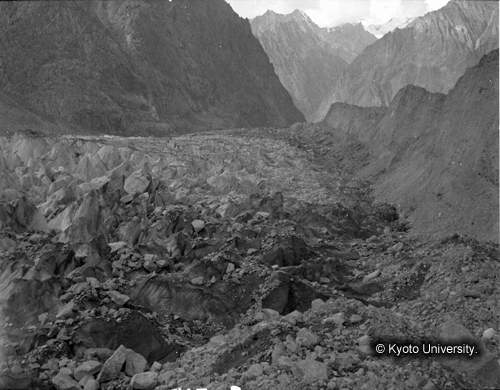 ヒンズークシ地域撮影フィルム : F-17-8 (1)