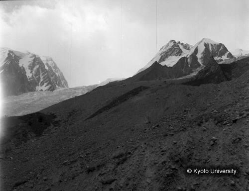 ヒンズークシ地域撮影フィルム : F-21-14 (1)