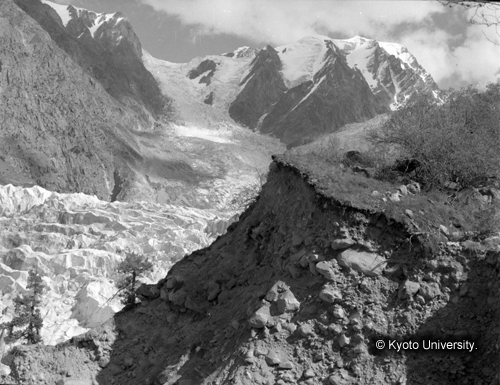 ヒンズークシ地域撮影フィルム : F-21-4 (1)