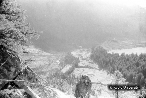 ヒンズークシ地域撮影フィルム : LF-2-10 (1)