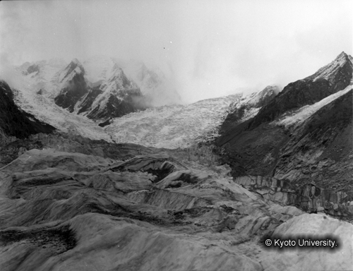 ヒンズークシ地域撮影フィルム : F-26-9 (1)