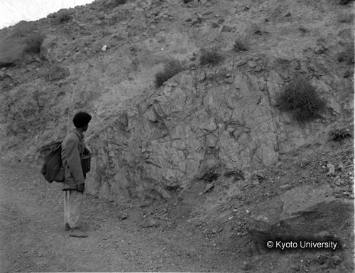 ヒンズークシ地域撮影フィルム : F-44-15 (1)