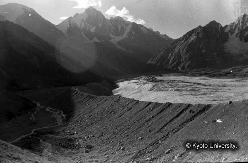 ヒンズークシ地域撮影フィルム : LF-5-4 (1)