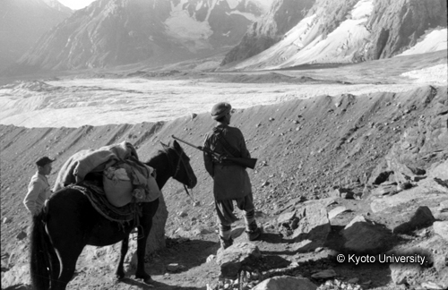 ヒンズークシ地域撮影フィルム : LF-5-8 (1)