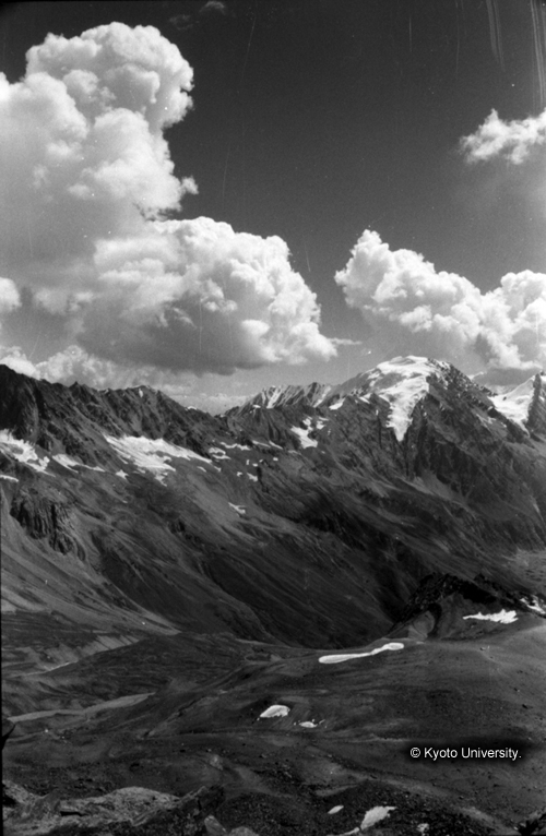 ヒンズークシ地域撮影フィルム : LF-5-18 (1)