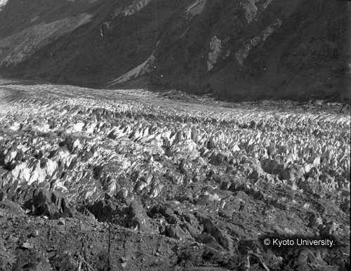 ヒンズークシ地域撮影フィルム : F-48-10 (1)