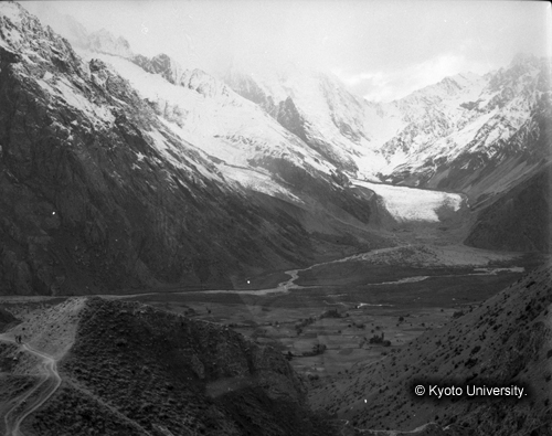 ヒンズークシ地域撮影フィルム : F-34-6 (1)