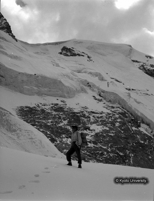 ヒンズークシ地域撮影フィルム : F-24-15 (1)