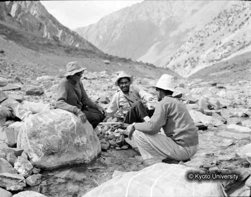 ヒンズークシ地域撮影フィルム : F-9-3 (1)