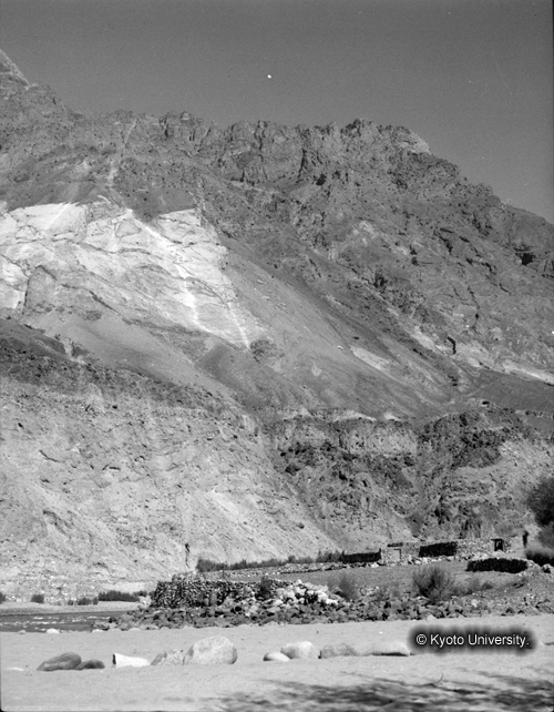 ヒンズークシ地域撮影フィルム : F-40-6 (1)