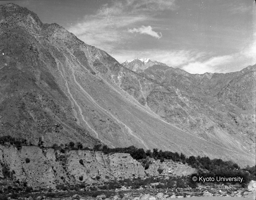 ヒンズークシ地域撮影フィルム : F-45-10 (1)