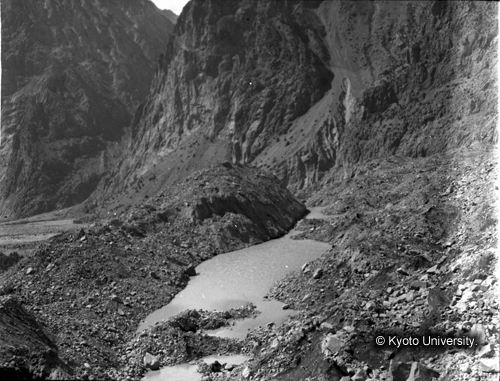 ヒンズークシ地域撮影フィルム : F-18-3 (1)