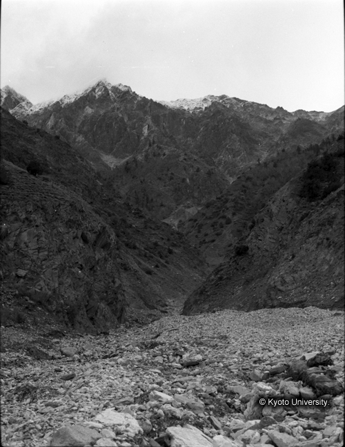 ヒンズークシ地域撮影フィルム : F-30-11 (1)