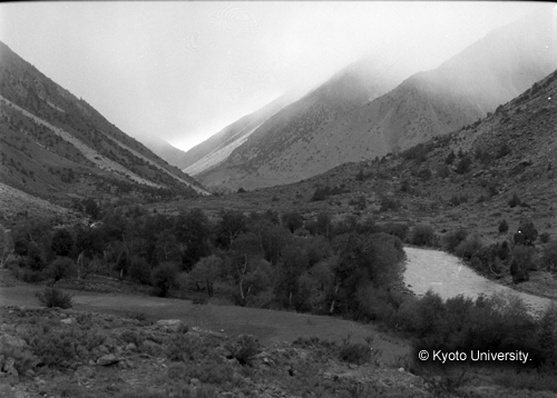ヒンズークシ地域撮影フィルム : F-30-5 (1)