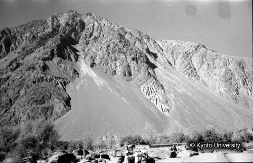 ヒンズークシ地域撮影フィルム : LF-14-11 (1)